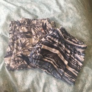 Agnes and Dora leggings